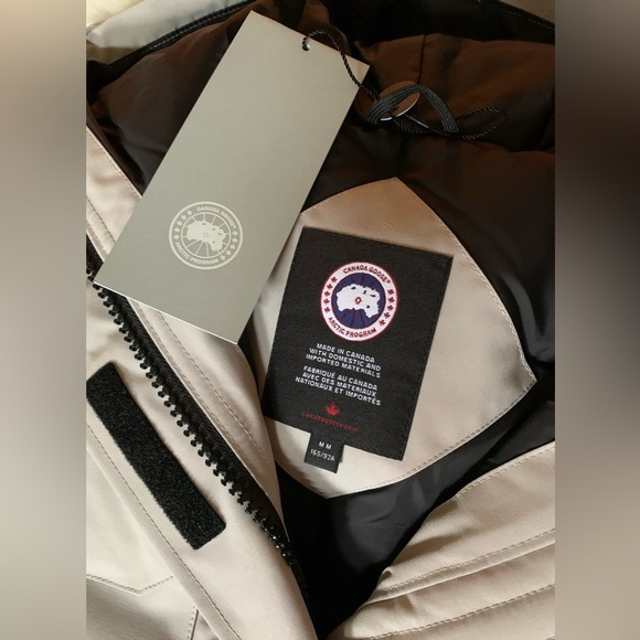 Canada Goose Expedition Parka - Picture 7 of 15